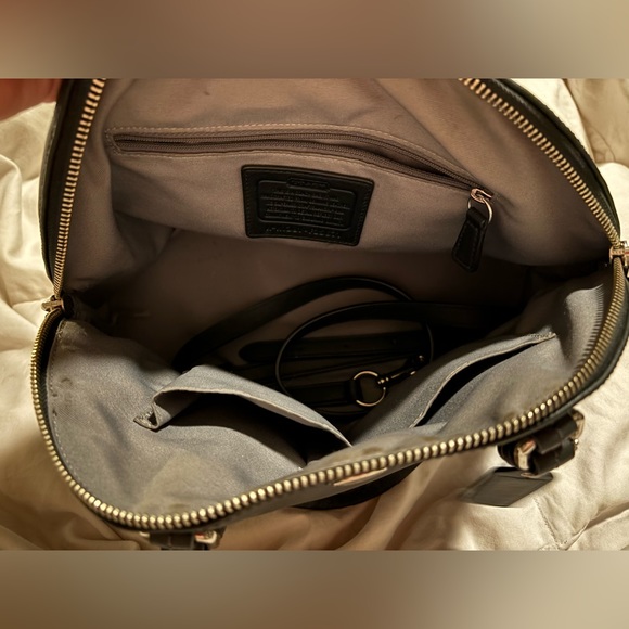 Coach Purse - Picture 2 of 6